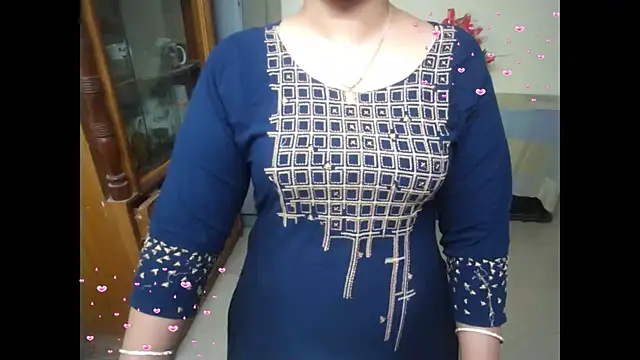 Snapshot of Arushisingh8888 chatting on September 2025 02:19:01 PM Arushisingh8888 online show from September 2025 02:19:01 PM