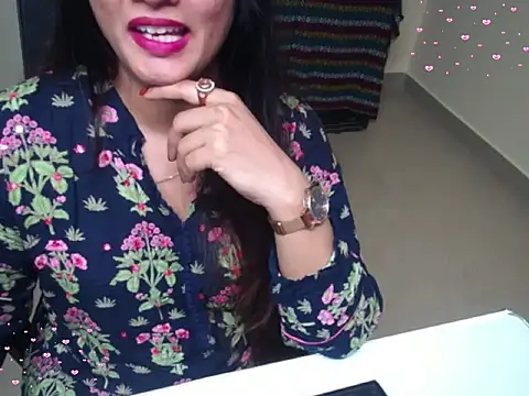 Snapshot of Arushisingh8888 chatting on October 2025 03:10:01 PM Arushisingh8888 online show from October 2025 03:10:01 PM
