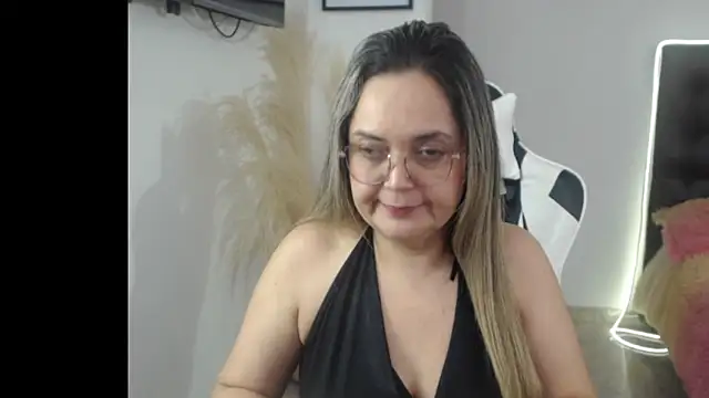 samy vsn online show from October 2025 05:57:02 PM