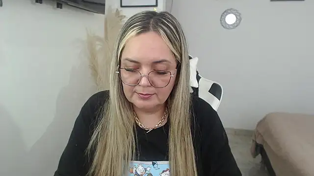 samy vsn online show from April 2026 06:34:02 PM