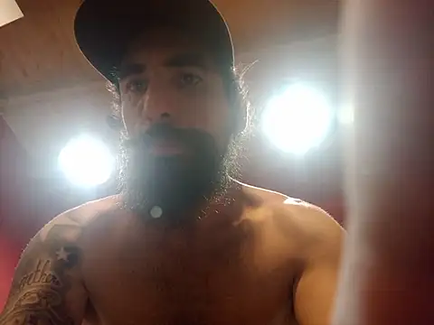 Snapshot of manucho2023 chatting on May 2026 03:49:01 PM manucho2023 online show from May 2026 03:49:01 PM