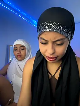 JannaNader12 online show from October 2025 11:39:01 PM