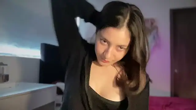 Princ3ssgabi online show from November 2025 07:03:01 PM