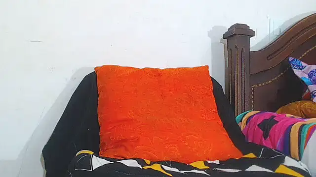 Jhhan234 online show from April 2026 08:39:01 PM