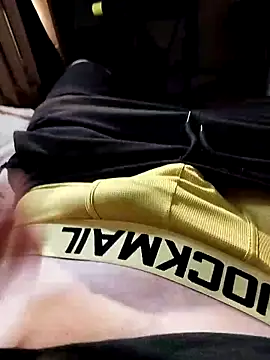 Snapshot of alejandrololo chatting on October 2025 11:49:02 PM alejandrololo online show from October 2025 11:49:02 PM