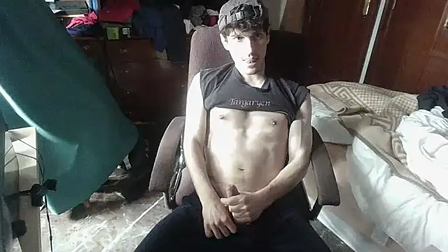 Snapshot of Twink_Andalu chatting on February 2025 12:17:02 PM Twink Andalu online show from February 2025 12:17:02 PM