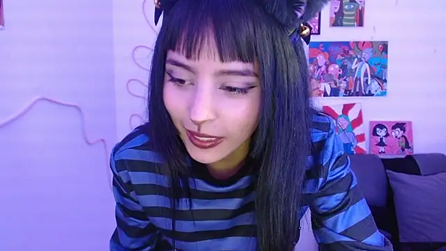 Snapshot of Kind_Scarlett chatting on March 2025 10:16:02 PM Kind Scarlett online show from March 2025 10:16:02 PM