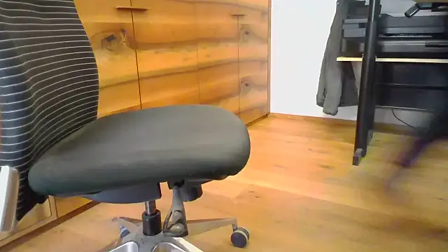 10 1992 online show from November 2025 12:30:01 PM