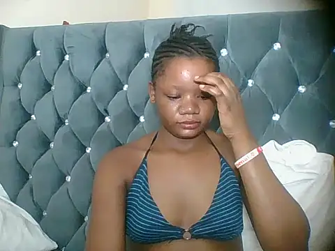 HotJeylee online show from March 2026 10:46:01 PM