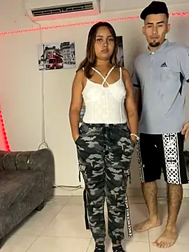 royalgirls x online show from December 2025 01:33:02 AM