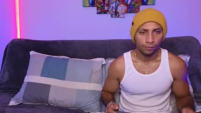 Snapshot of catalina_y_tylerjhons chatting on December 2024 04:45:02 AM catalina y tylerjhons online show from December 2024 04:45:02 AM