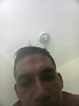aL3JanDro93 online show from June 2026 12:20:01 AM