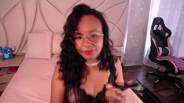 ValleryC online show from October 2025 03:09:02 PM