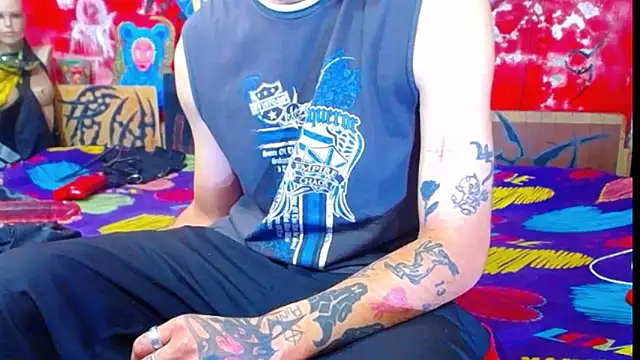 deivid estrada online show from November 2025 04:28:02 PM