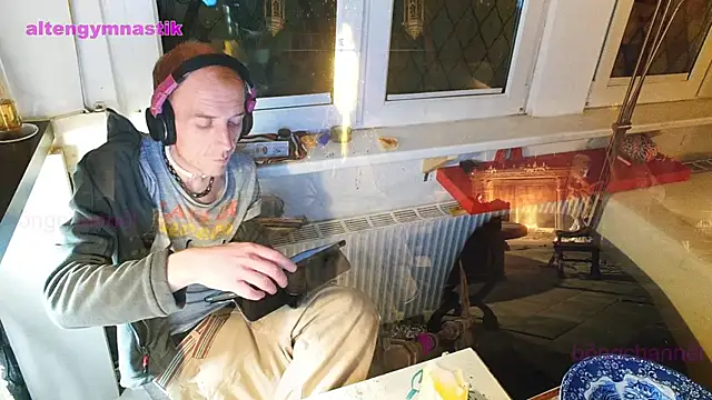 BongChannel online show from March 2025 12:05:01 AM