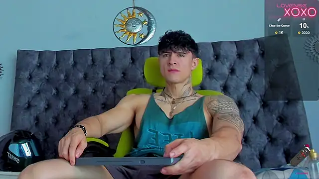 Jeins carter online show from December 2024 01:43:01 PM