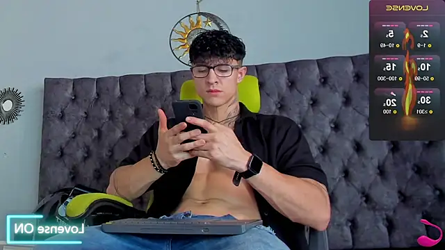 Jeins carter online show from December 2024 04:58:01 PM