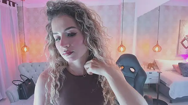 Shantall   online show from February 2026 11:17:01 AM