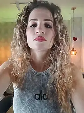 Shantall   online show from February 2026 11:00:02 AM