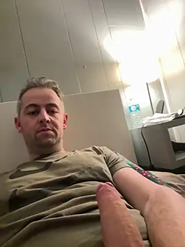 Snapshot of IrishManc chatting on February 2026 04:41:01 PM IrishManc online show from February 2026 04:41:01 PM