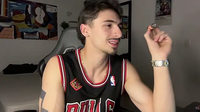 Snapshot of David_Brown18 chatting on November 2025 02:33:01 AM David Brown18 online show from November 2025 02:33:01 AM