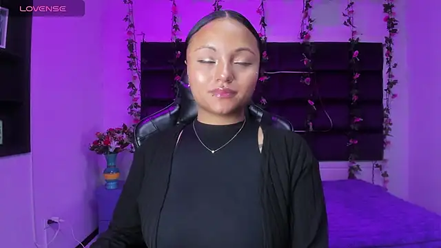 sweelanna   online show from March 2026 12:45:01 AM