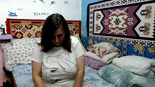 AdelineBlueEyes online show from October 2025 11:18:02 AM