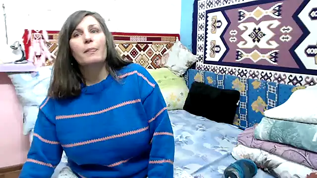 AdelineBlueEyes online show from November 2025 09:59:02 AM