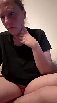 Snapshot of MoniqueLaFee chatting on July 2026 08:44:01 PM MoniqueLaFee online show from July 2026 08:44:01 PM