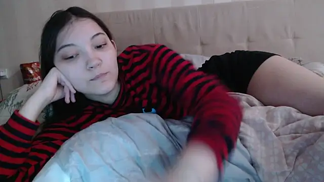 AlisaDevis online show from March 2026 08:19:01 AM