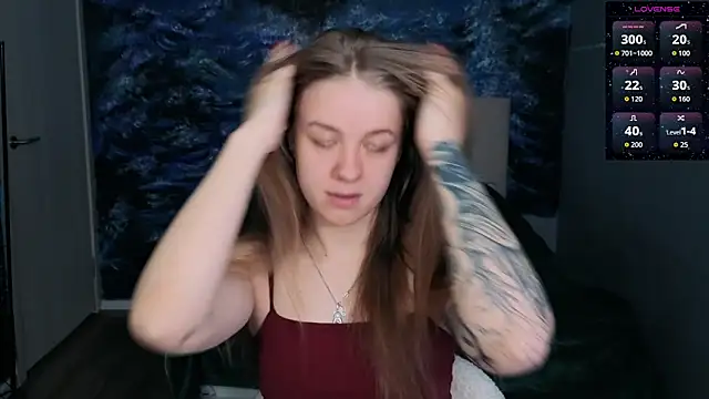 Snapshot of candy_maggie chatting on April 2026 08:33:02 AM candy maggie online show from April 2026 08:33:02 AM