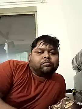 Snapshot of julywwrt chatting on December 2024 09:51:02 PM julywwrt online show from December 2024 09:51:02 PM