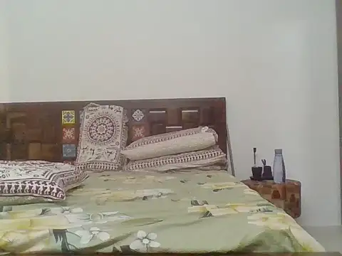 Snapshot of julywwrt chatting on October 2025 09:52:02 AM julywwrt online show from October 2025 09:52:02 AM