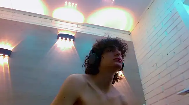 Sr BonnyEthan online show from February 2025 01:44:01 PM