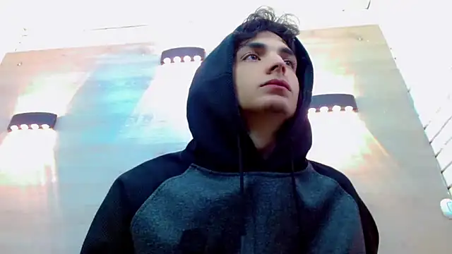 Sr BonnyEthan online show from November 2025 01:56:02 PM