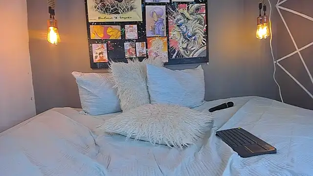 cloe bridgee online show from February 2025 06:10:02 AM