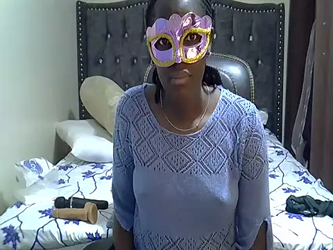 Snapshot of QueenJelly_Sexy chatting on December 2024 01:28:02 AM QueenJelly Sexy online show from December 2024 01:28:02 AM