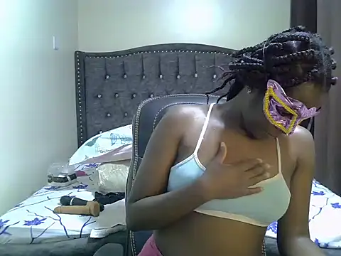 Snapshot of QueenJelly_Sexy chatting on February 2025 04:40:01 PM QueenJelly Sexy online show from February 2025 04:40:01 PM