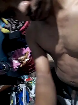 jojokom99 online show from February 2026 06:01:02 PM