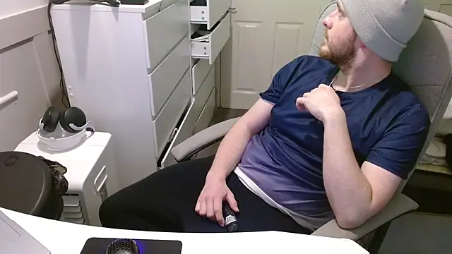 maxy49 online show from January 2026 05:40:01 PM