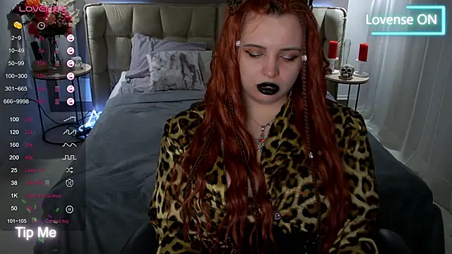 Miss Maya Mils online show from March 2025 07:18:01 AM