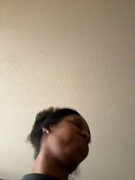 Your Paris online show from March 2025 12:05:02 AM