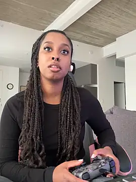 Your Paris online show from December 2025 07:20:02 PM