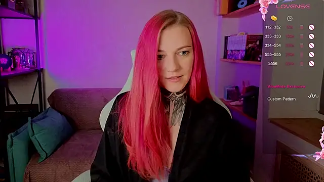 Roxy      online show from October 2025 08:29:02 PM