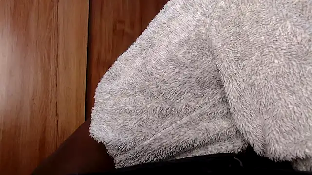 Snapshot of wetpussy_ebony chatting on May 2026 06:41:02 AM wetpussy ebony online show from May 2026 06:41:02 AM