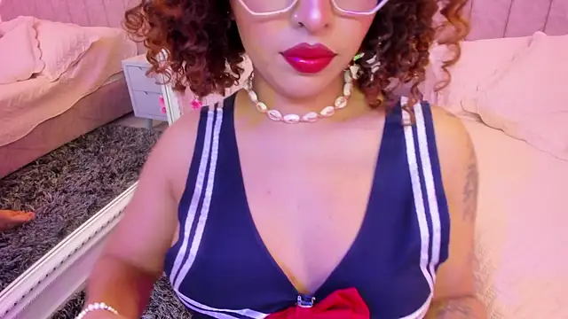 MadelaineJones online show from June 2026 12:22:01 PM