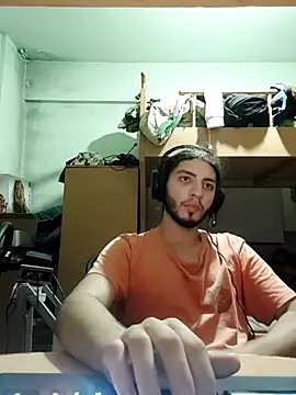 Snapshot of kleineid77 chatting on October 2025 10:01:01 PM kleineid77 online show from October 2025 10:01:01 PM