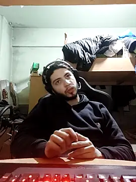 kleineid77 online show from February 2026 06:26:02 PM