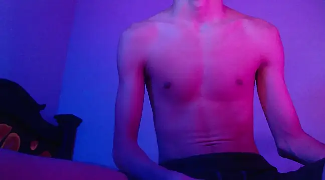 isaaclatino online show from January 2025 06:28:01 AM