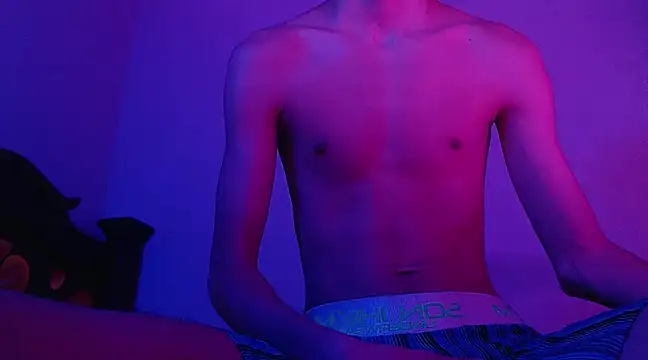 isaaclatino online show from January 2025 11:39:02 PM